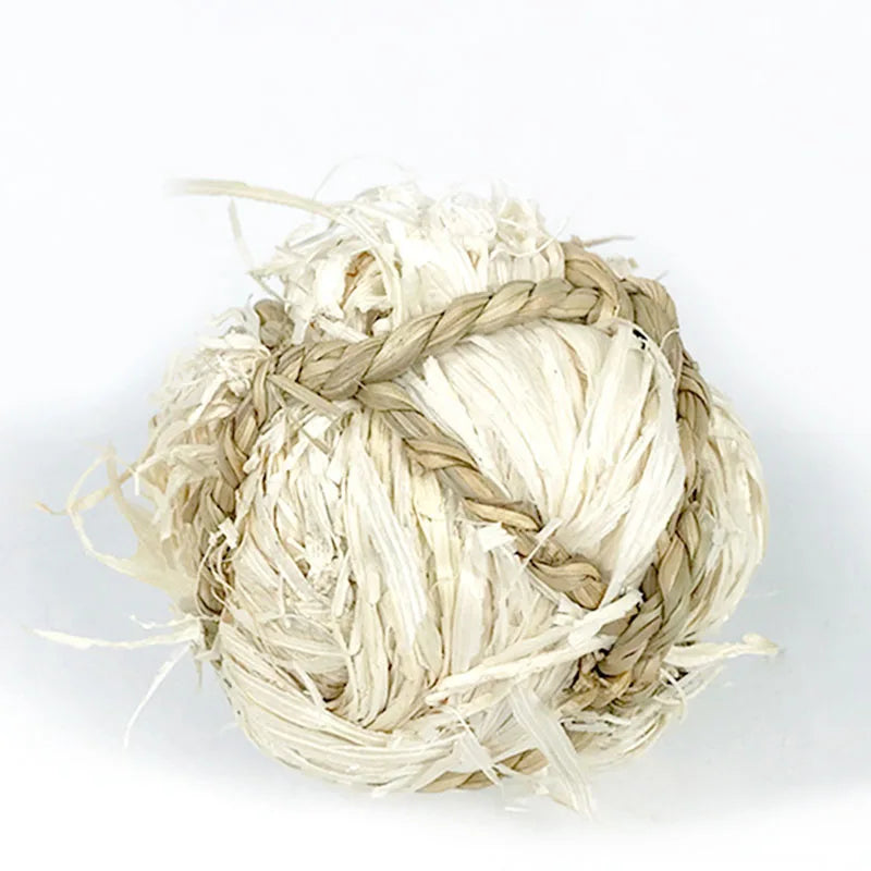 7CM Chewing Braided Natural Grass Ball